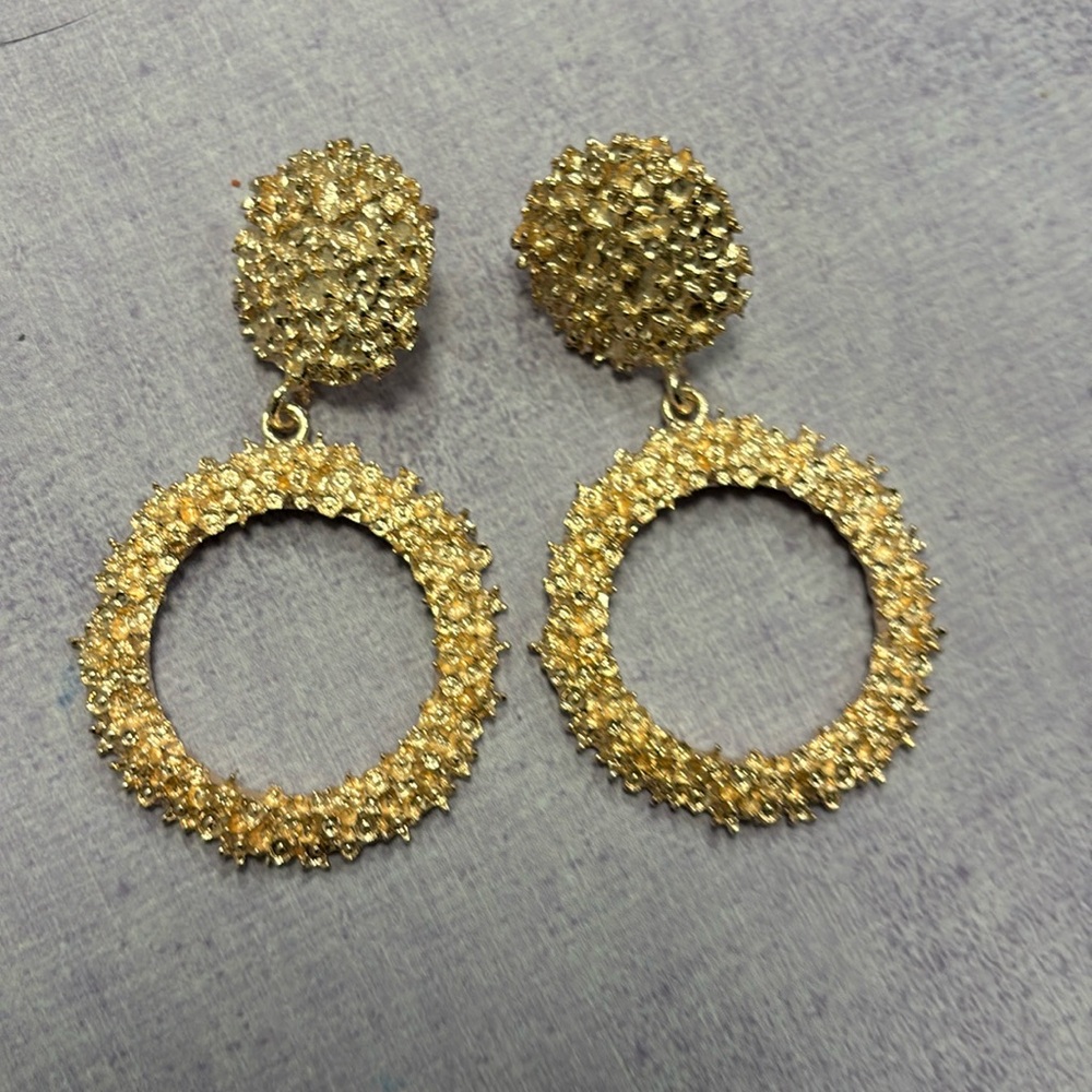 Rose gold tone sea urchin earrings #beachyvibes #earrings #jewelry